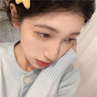 商谍